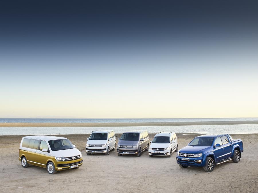  Volkswagen Amarok Double Cab Aventura 2016 года  (WW) (фото 38 из 43)